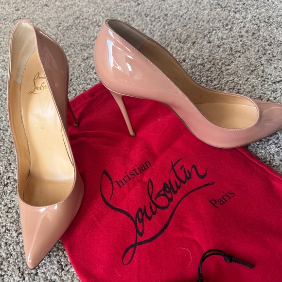 Christian Louboutin Pigalle Follies Pointed Toe Pump - Picture 1 of 7